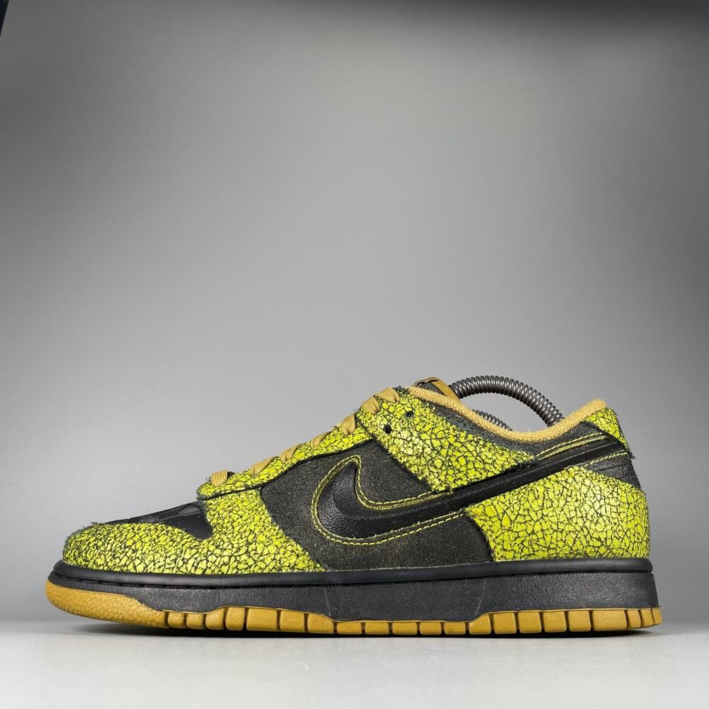 Men's 7.5 Women's 9 Nike Dunk Low Retro QS Halloween Skull Green Leather Sneaker